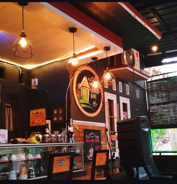 Menjelajahi Kombinasi Terbaik Cafe Bunga Robusta dan Kenzo Store Butik di Lampung