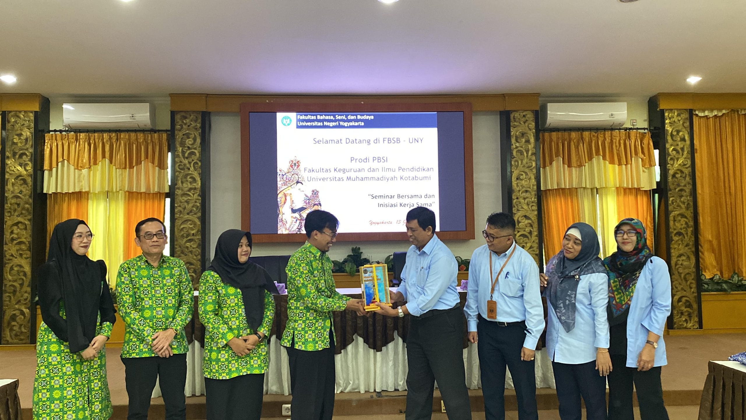 Perkuat Sinergi Akademik Prodi PBSI FKIP UMKO dan UNY Tandatangani Kerja Sama Strategis