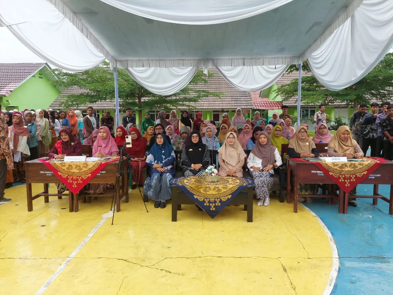 Kartini Masa Kini SMAN 2 Sekampung Tampilkan Kreativitas Tanpa Batas