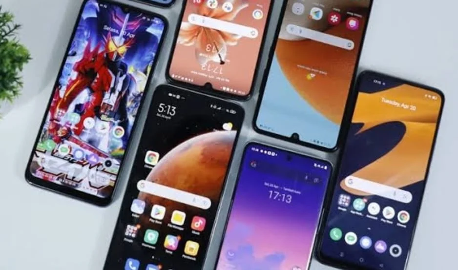 Kiamat HP Sudah Dekat, Jony Ive dan Sam Altman Siapkan Pengganti Smartphone Berbasis AI