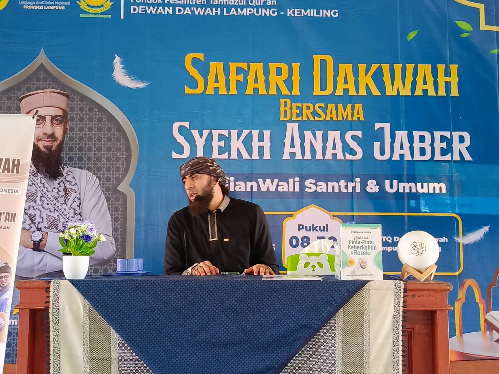 Safari Dakwah Bersama Syekh Anas Jaber di PPTQ Dewan Da’wah Lampung