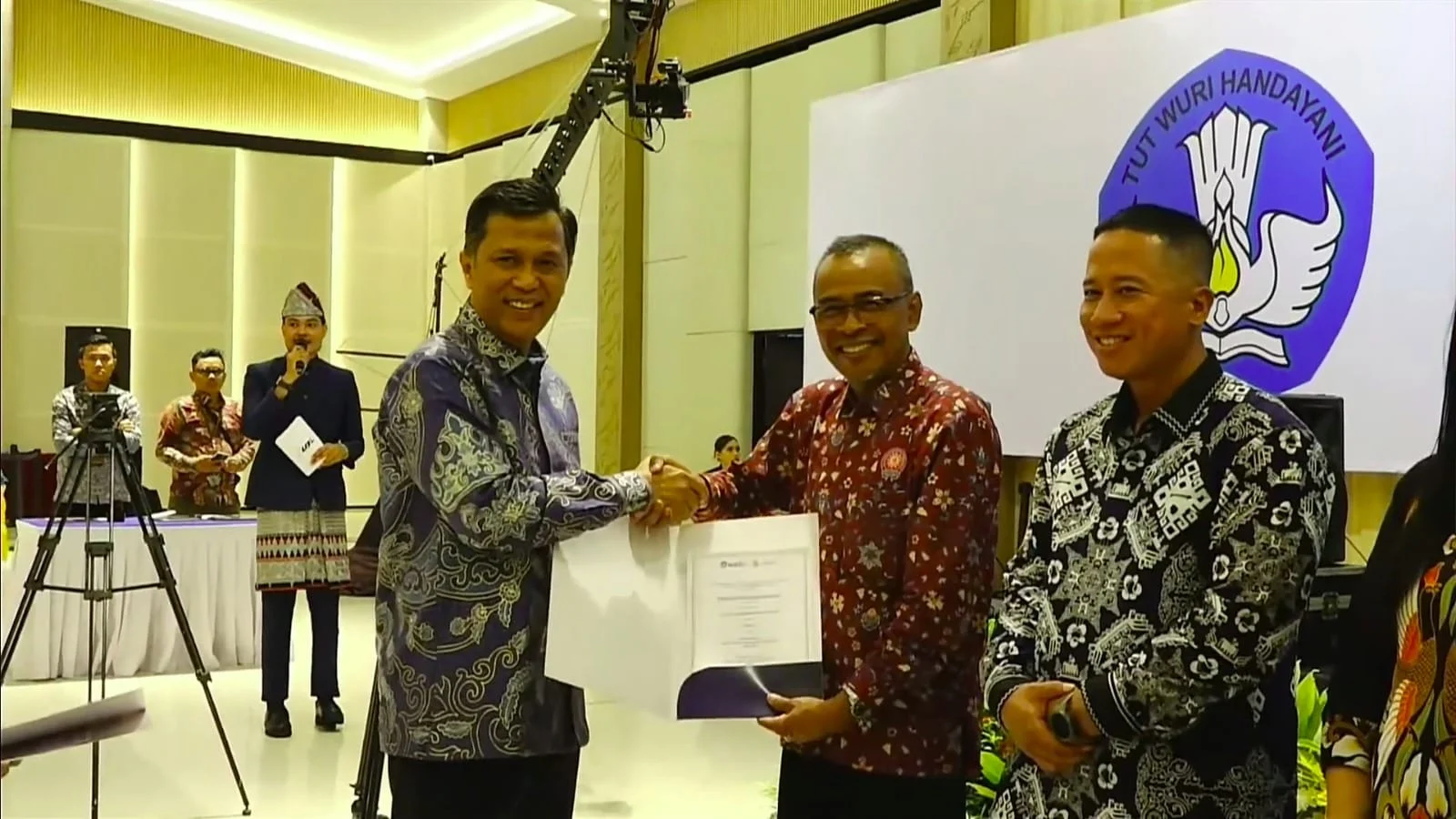 Universitas Muhammadiyah Kotabumi Sabet 2 Penghargaan Sekaligus dari LLDIKTI Wilayah 2