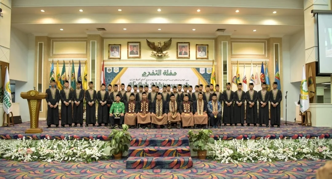 Penuh Haru dan Kebanggaan Haflah Akhirussanah dan Tasyakuran 10 Tahun PPTQ Dewan Da’wah Lampung