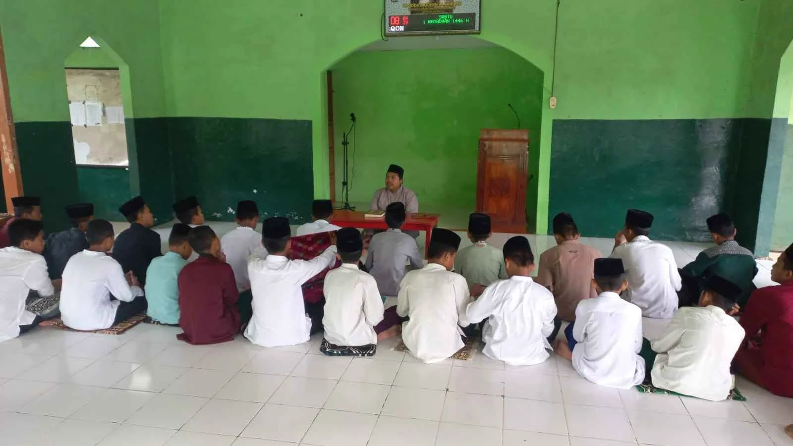 Santri Pondok Modern Al Furqon Semarakkan Maulid Nabi dengan Lomba Kreatif dan Religius