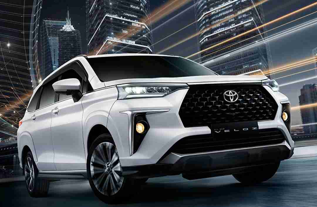 Toyota Veloz 2025 Resmi Meluncur, Lebih Irit dan Modern, Harga Mulai Rp299 Juta Bisa Dicicil Ringan