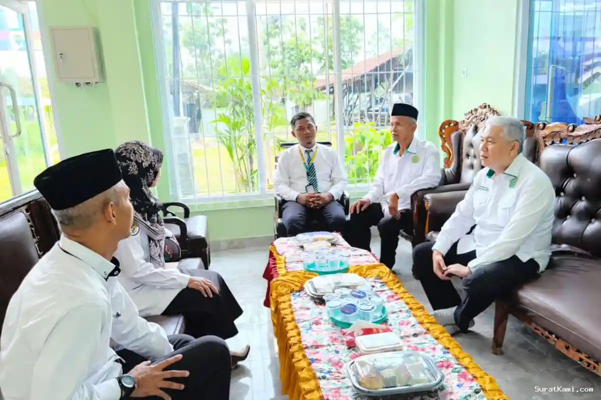 Kepala Kemenag Tubaba Tinjau Pelaksanaan Ujian Madrasah di MAS PSA Istiqomah Islamiyah