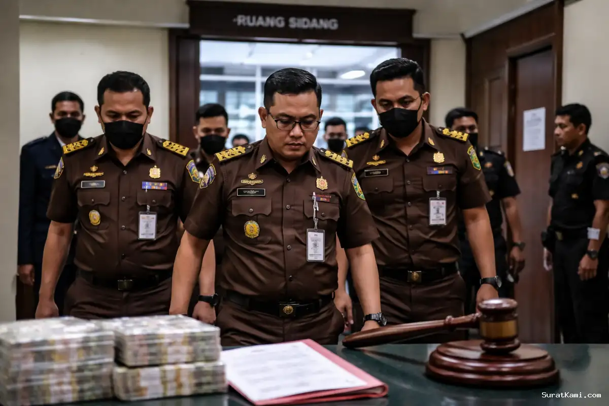 Kasus Pemerasan Jaksa Banten Rp2 Miliar Disidangkan
