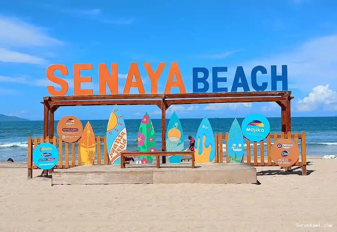 Pengalaman Seru Menikmati Sunset di Senaya Beach Kalianda