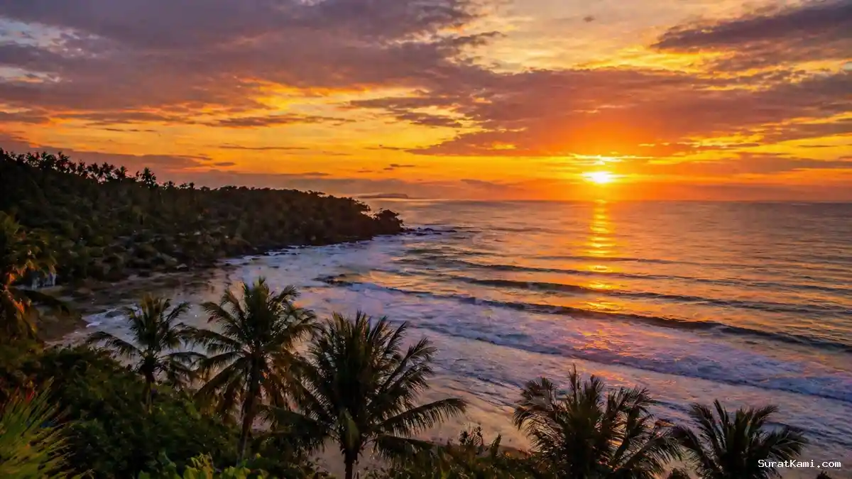 Tanjung Setia Pesisir Barat Jadi Spot Sunset Favorit