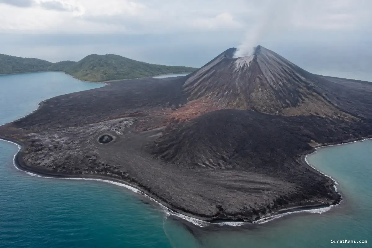 Daratan Baru 30,3 Hektare Terbentuk di Sekitar Anak Krakatau