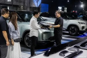 JAECOO J5 EV Genuine Body Kit Resmi Diperkenalkan di Jakarta