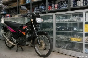 Suku Cadang Suzuki Satria 2-Tak Masih Banyak di Penyalur Resmi