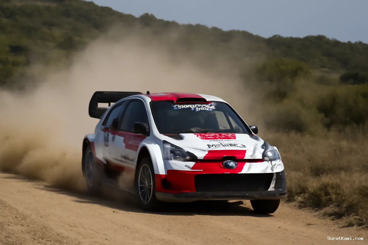 Elfyn Evans Akhiri Penantian Inggris 25 Tahun di WRC
